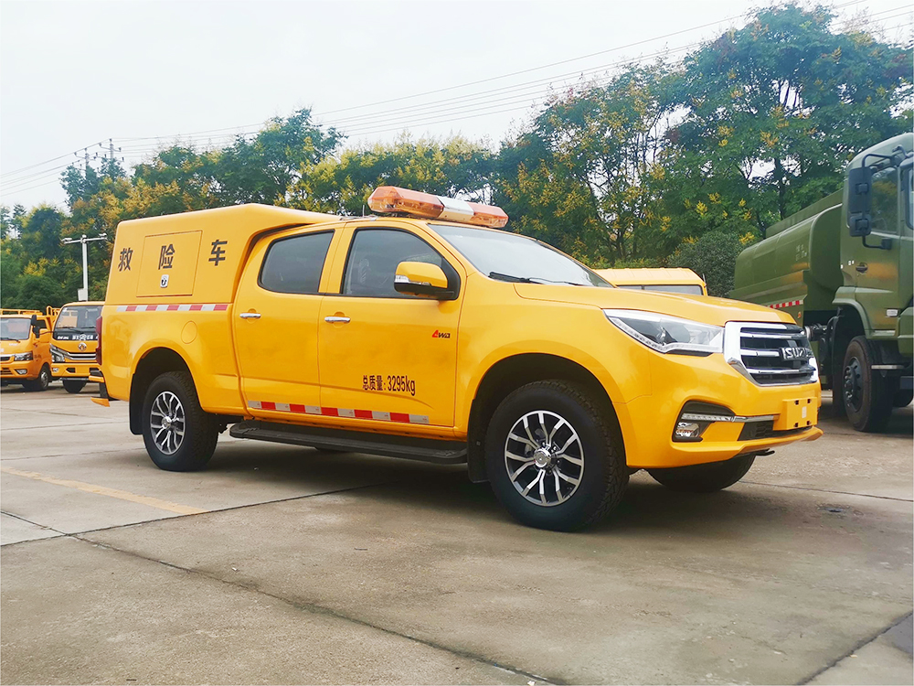 五十铃器材消防车